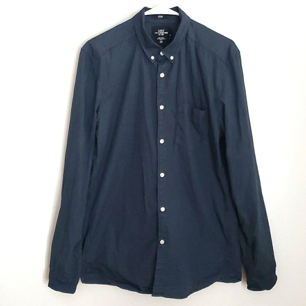 H&M L.O.G.G. Button Down Collar Shirt